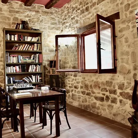 Casa Rural Restaurante Mas Del Rei * Calaceite